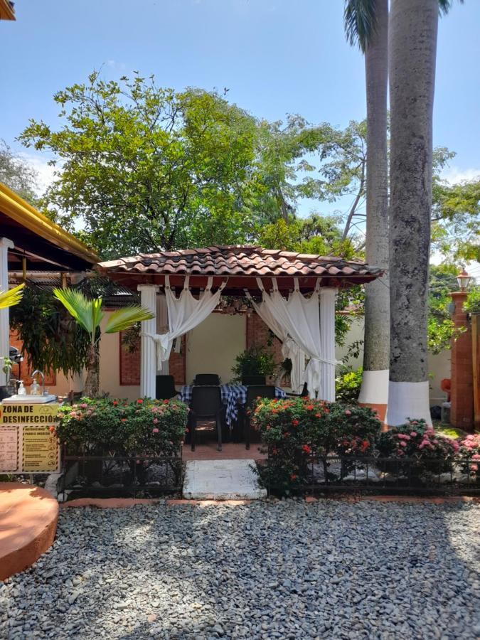 Hotel Boutique Los Gentiles Santa Fe de Antioquia Kültér fotó
