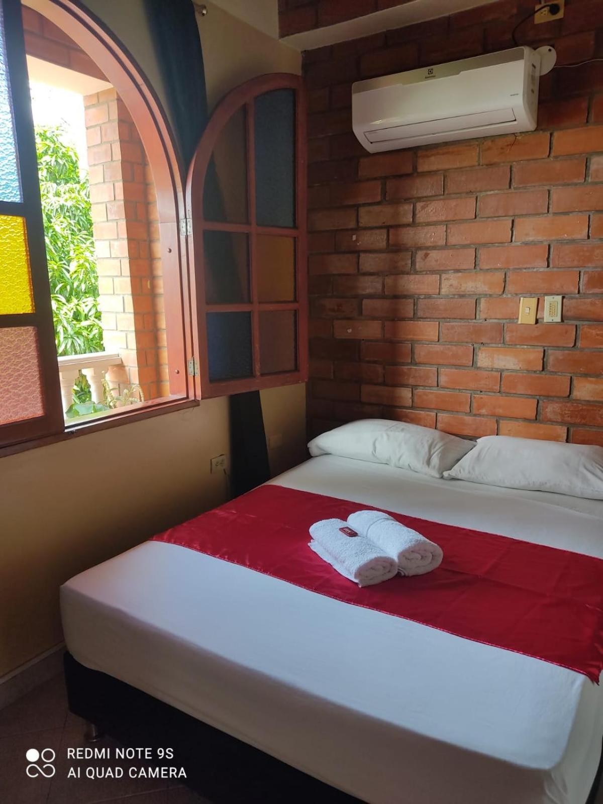 Hotel Boutique Los Gentiles Santa Fe de Antioquia Szoba fotó
