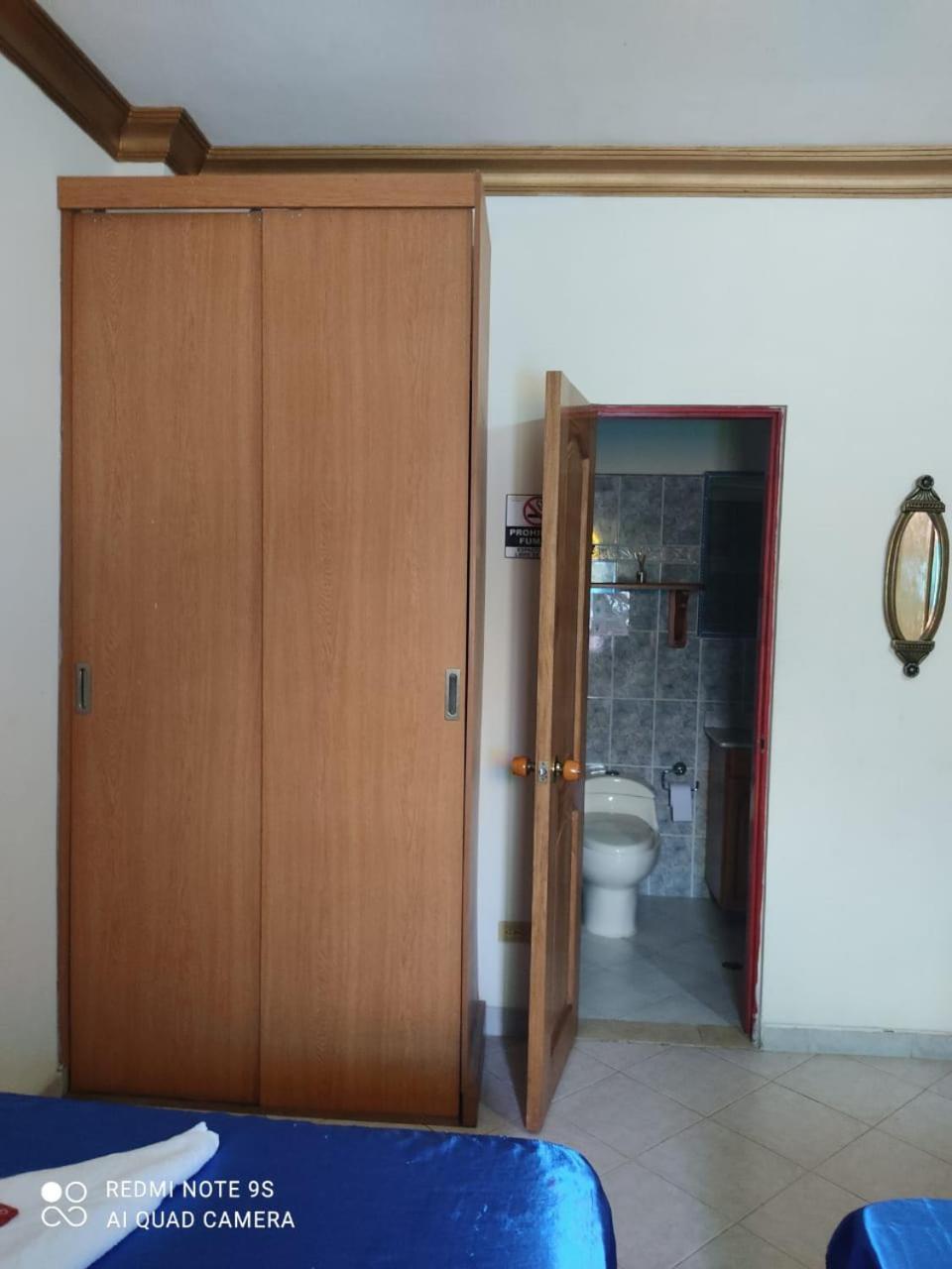 Hotel Boutique Los Gentiles Santa Fe de Antioquia Szoba fotó